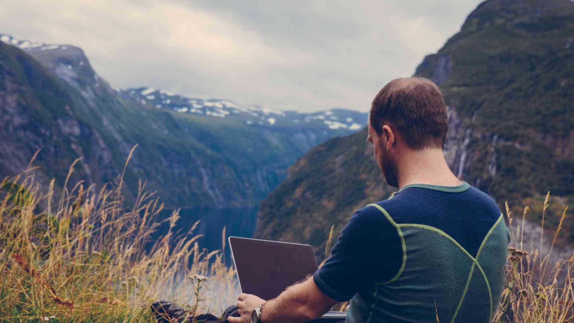 best jobs to be a digital nomad