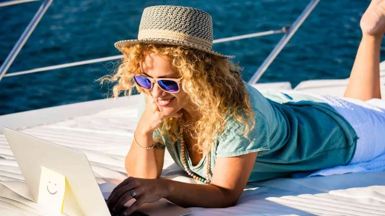 7 Best Jobs to Be a Digital Nomad: Work and Wanderlust